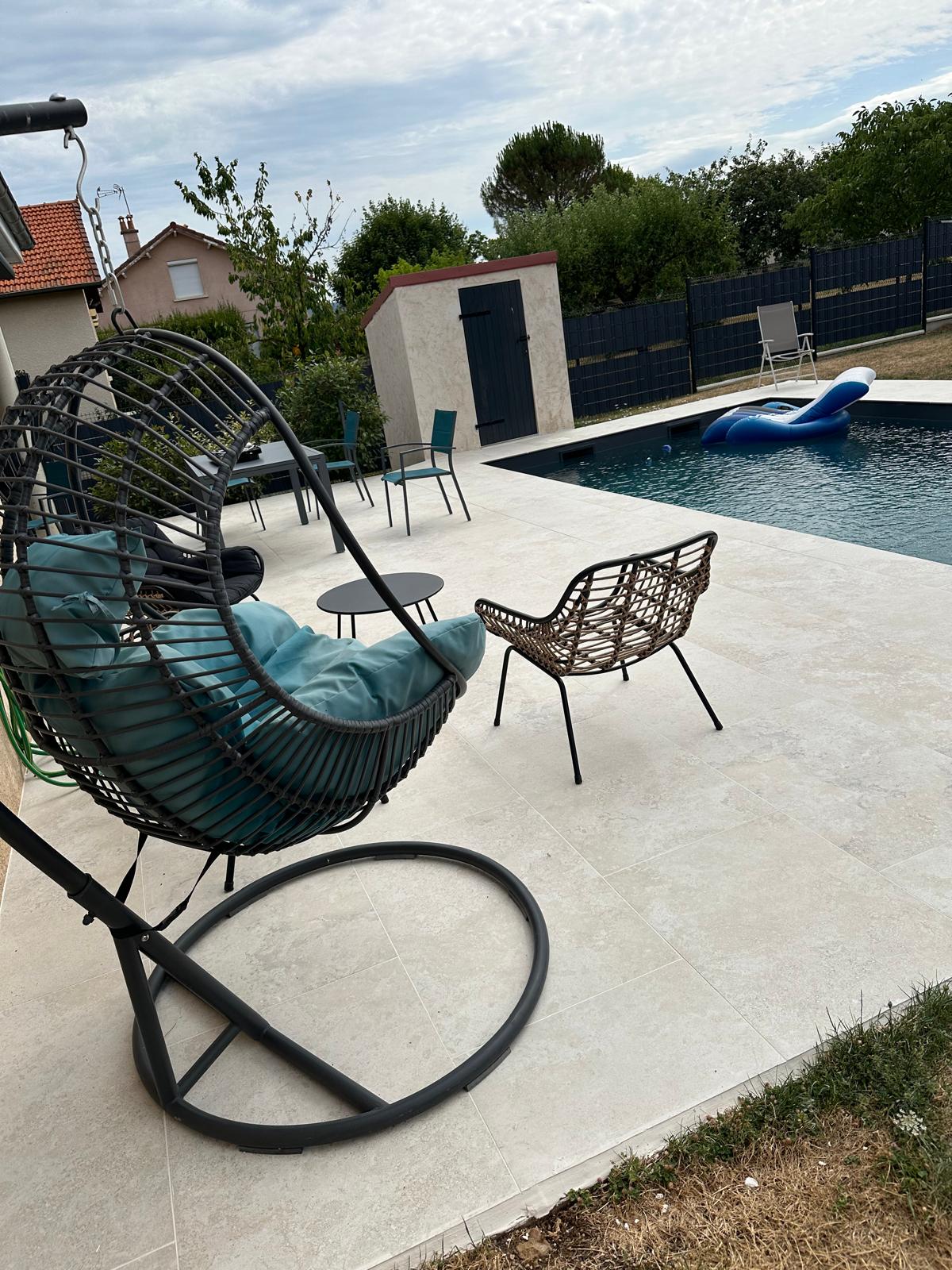 Dalle extérieur imitation travertin en 60x90cm