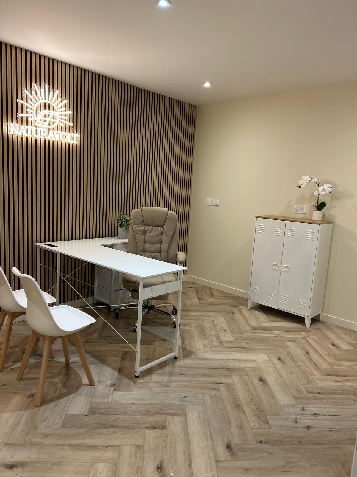 LAME PVC CLIPSABLE CHEVRON CHENE CLAIR (5,5MM D'EPAISSEUR) SOUS-COUCHE INTEGREE, GARANTIE 30 ANS